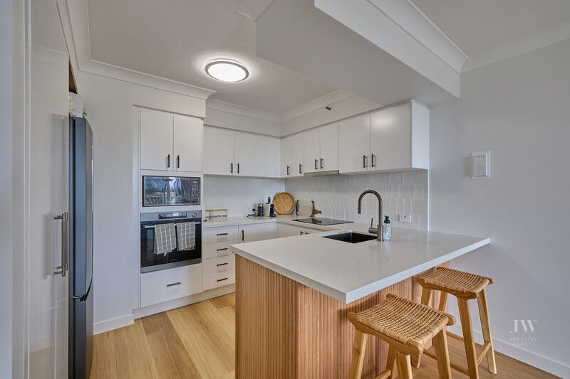 1052 / 2633 Gold Coast Highway, Broadbeach Qld 4218
