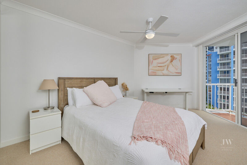 1052 / 2633 Gold Coast Highway, Broadbeach Qld 4218
