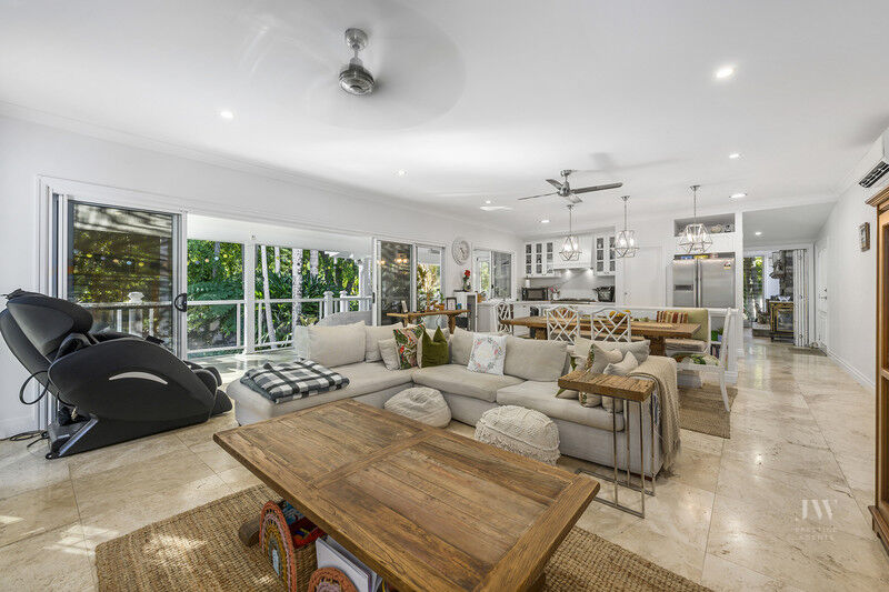 718 Currumbin Creek Road, Currumbin Valley Qld 4223