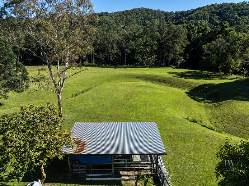 724 Currumbin Creek Road, Currumbin Valley Qld 4223