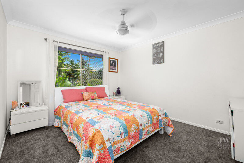 45 Monterey Keys Drive, Helensvale Qld 4212