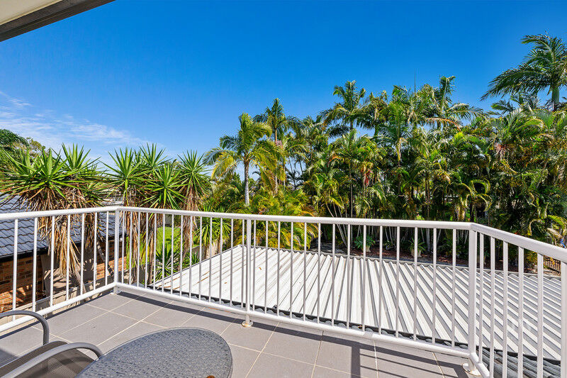 45 Monterey Keys Drive, Helensvale Qld 4212