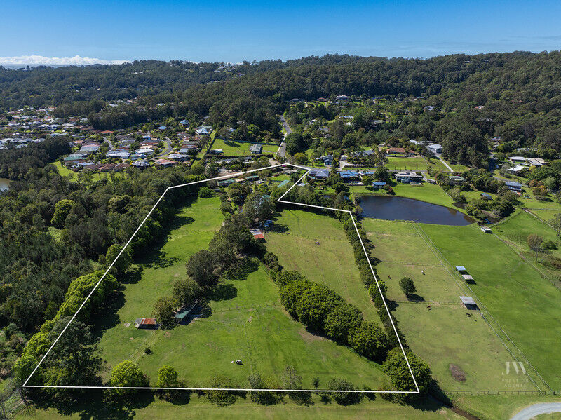 86 Valley Drive, Tallebudgera Qld 4228