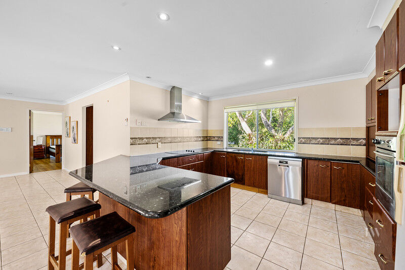 86 Valley Drive, Tallebudgera Qld 4228