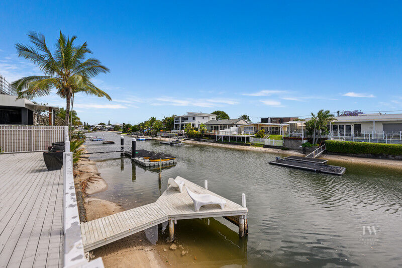 11 Sarasota Key, Broadbeach Waters Qld 4218