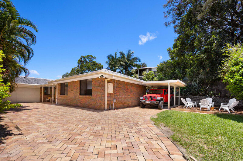 6 Tate Court, Currumbin Waters Qld 4223