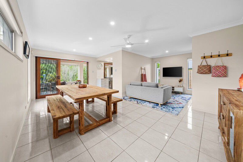 27 Wildflower Circuit, Upper Coomera Qld 4209