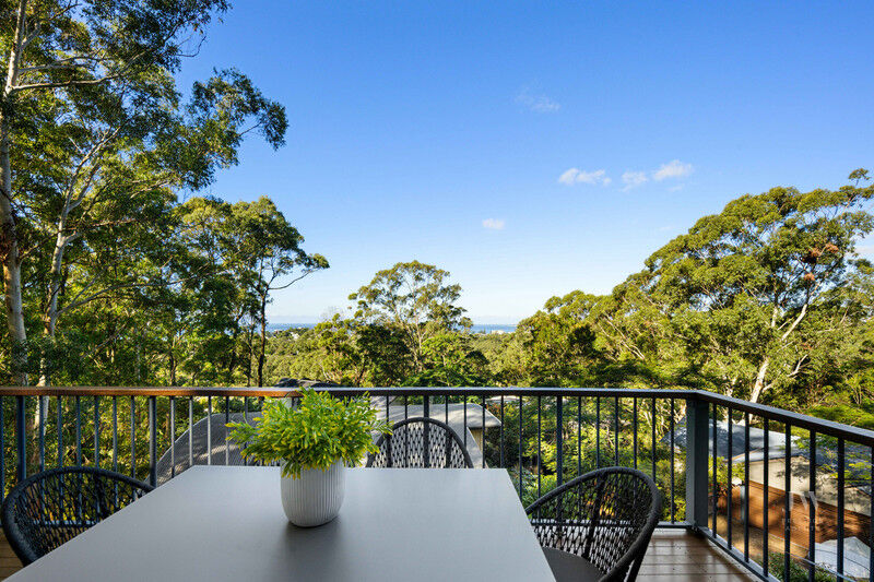 1 Sanctuary Crest Drive, Currumbin Qld 4223