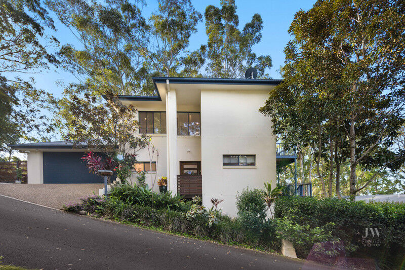 1 Sanctuary Crest Drive, Currumbin Qld 4223