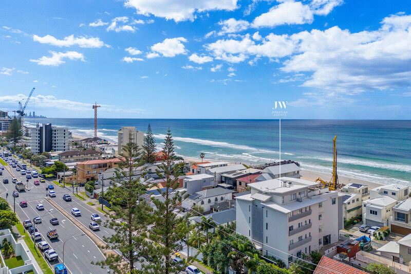 2 / 160 Jefferson Lane, Palm Beach Qld 4221