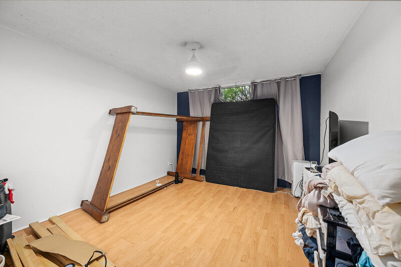 2 / 8 Elizabeth Avenue, Broadbeach Qld 4218