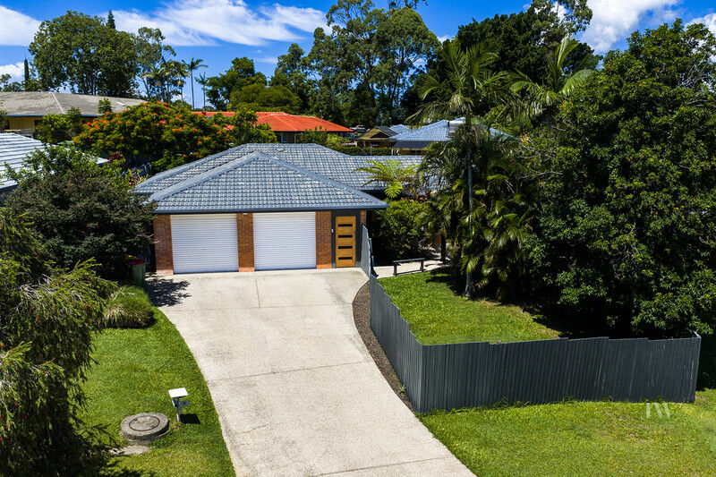 6 Cammeray Court, Robina Qld 4226