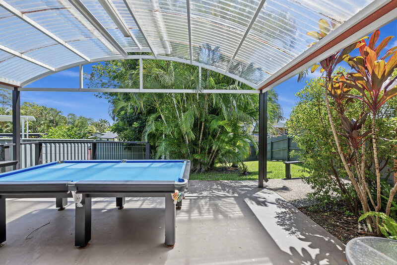 6 Cammeray Court, Robina Qld 4226