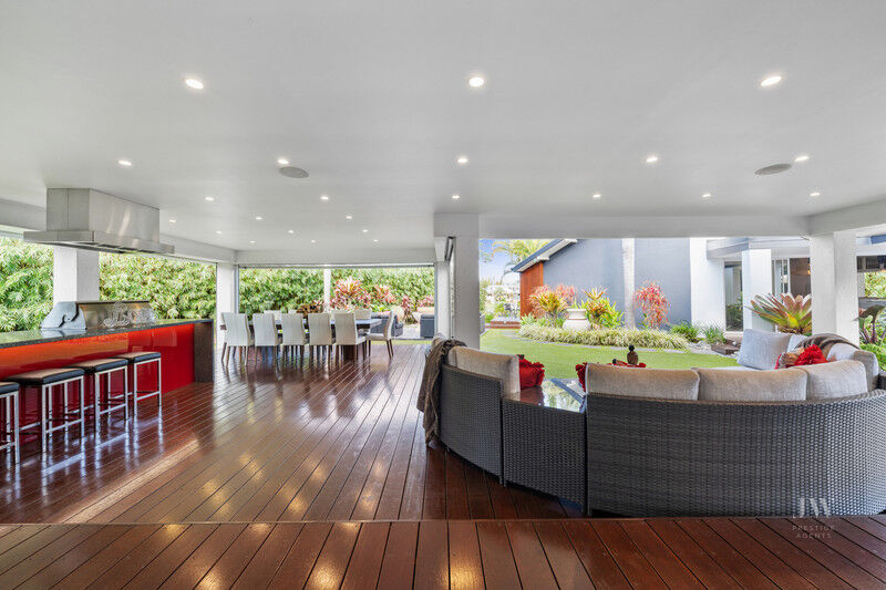 728 Nerang-broadbeach Road & 6 Reid Court, Carrara Qld 4211