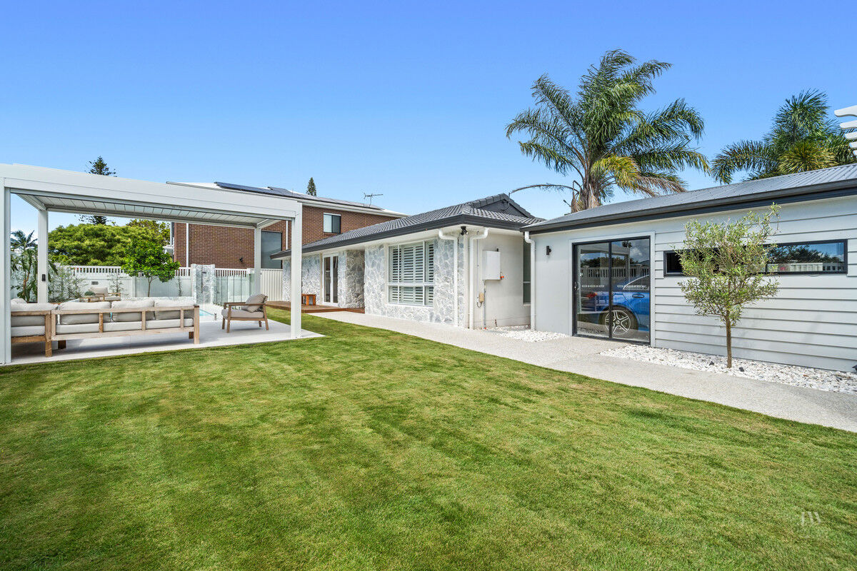 2 Pedder Place, Coombabah Qld 4216