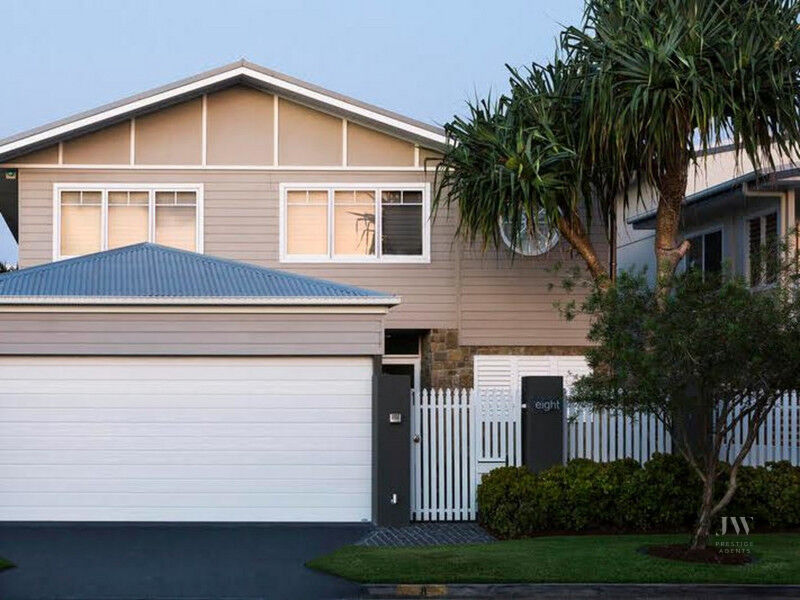 8 Seagull Avenue, Mermaid Beach Qld 4218