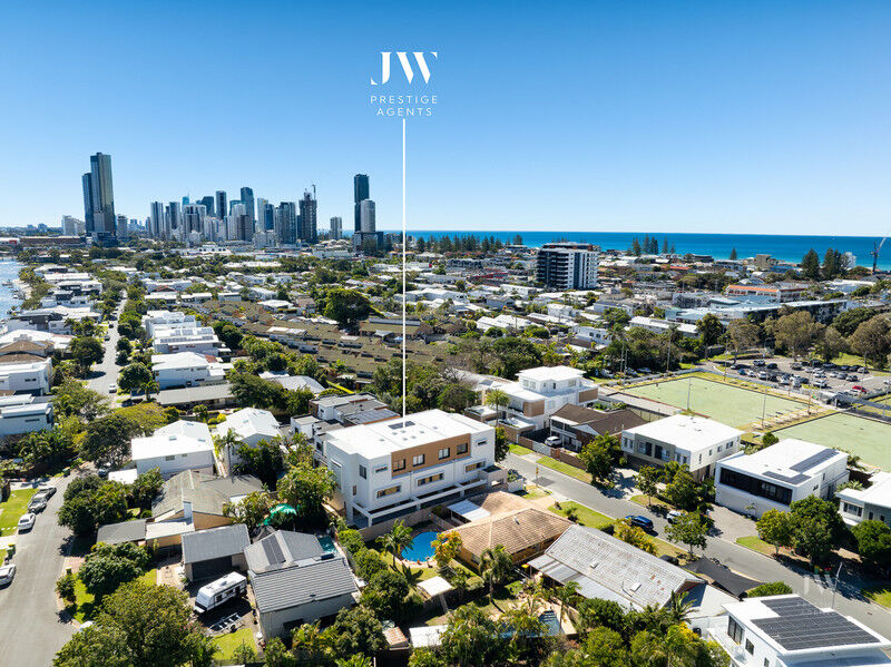 2 / 8 Avanti Street, Mermaid Waters Qld 4218