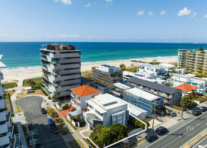 2 / 1381 Gold Coast Highway, Palm Beach Qld 4221