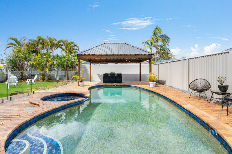 237 Mallawa Drive, Palm Beach Qld 4221