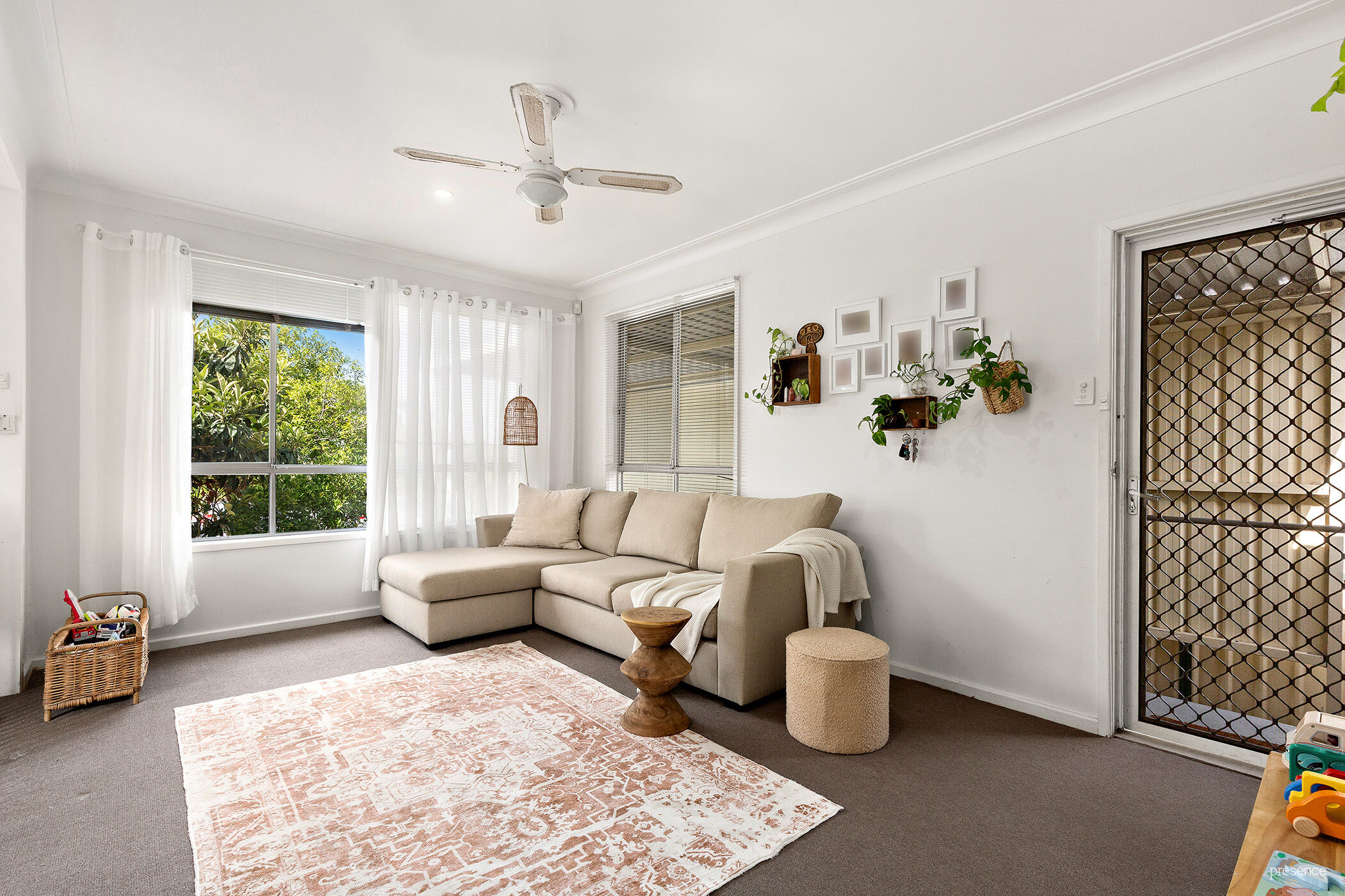 Selling $795,000 - $865,000