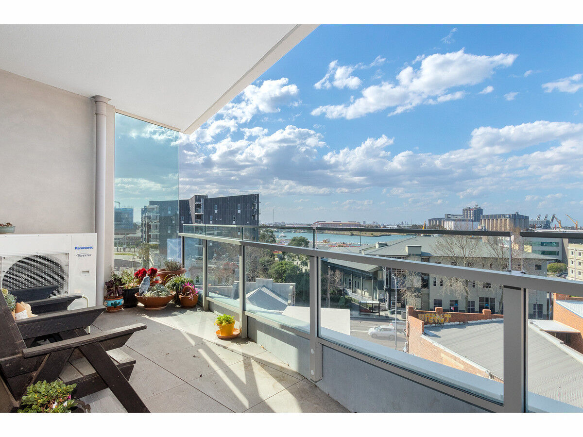 $780 Per Week