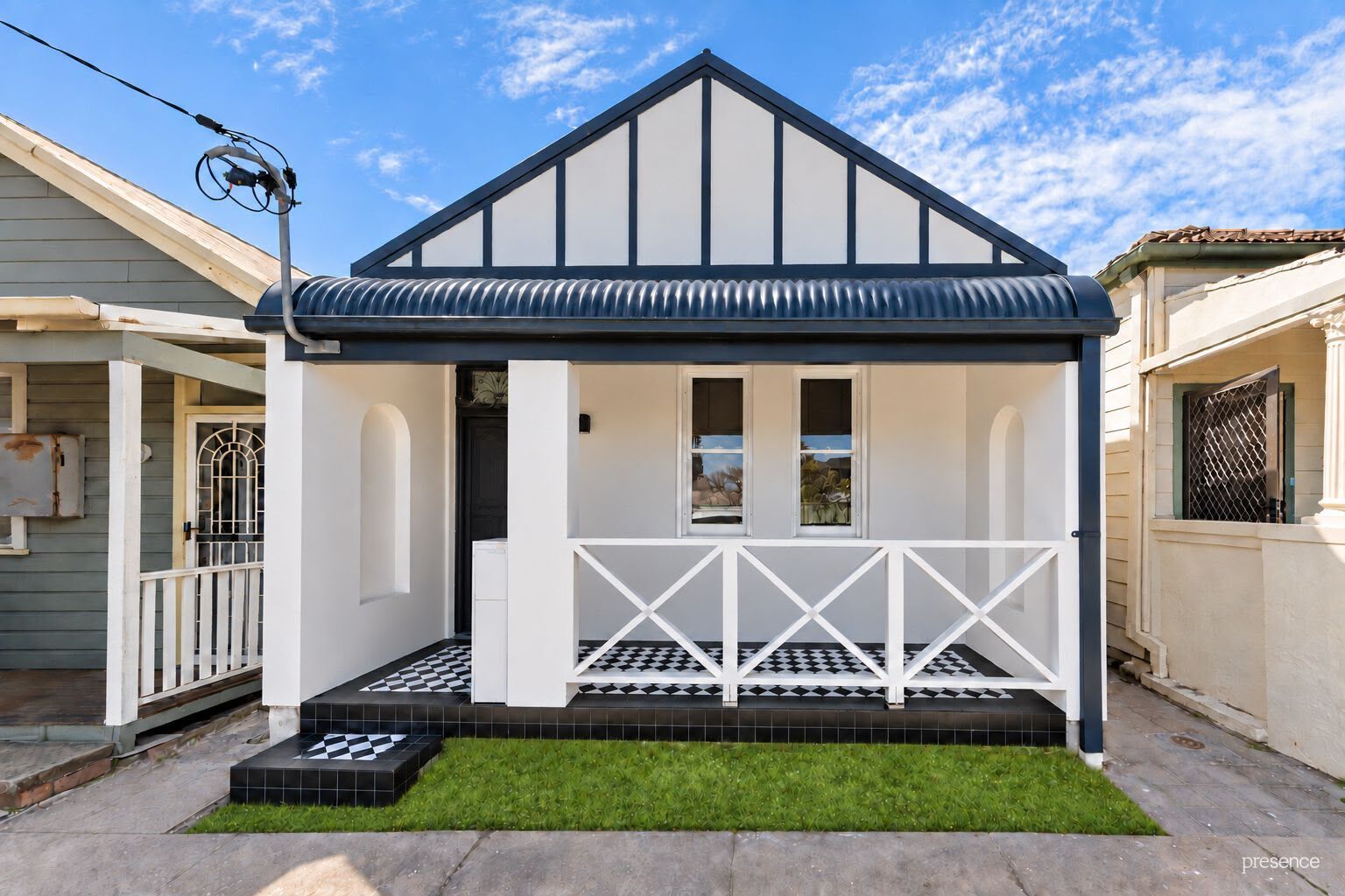 $820 Per Week - Leased on Oct 2026