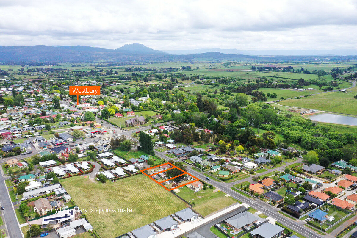 Residential Property in Westbury on 3 Titles Lee Jamieson's Real Estate