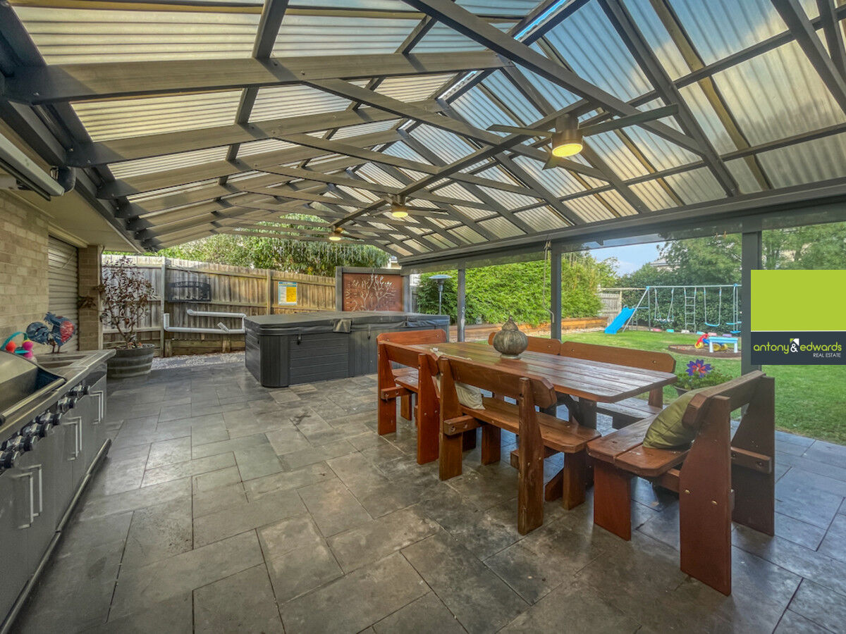 2 Brennan Drive, Goulburn NSW 2580, Goulburn - Thumbnail 3