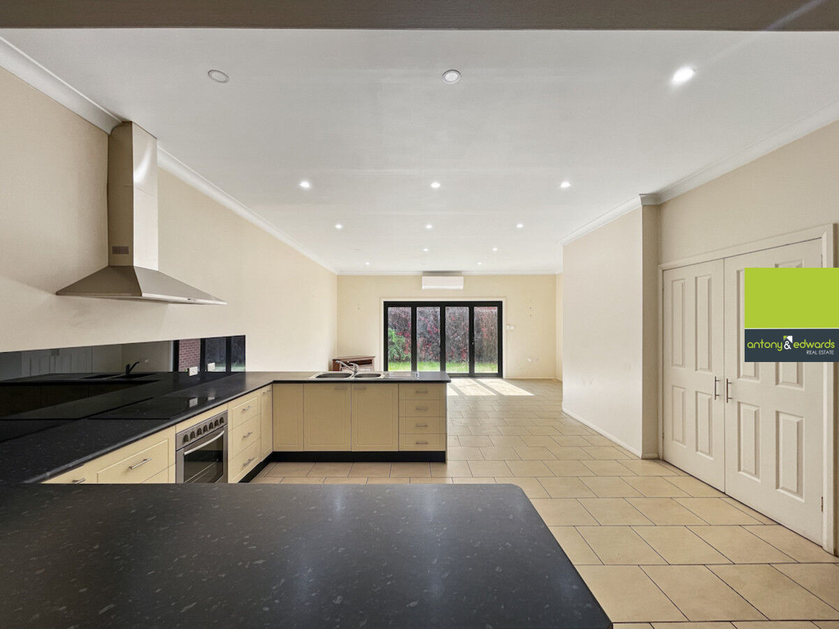 57 Clinton Street, Goulburn NSW 2580, Goulburn - Thumbnail 2