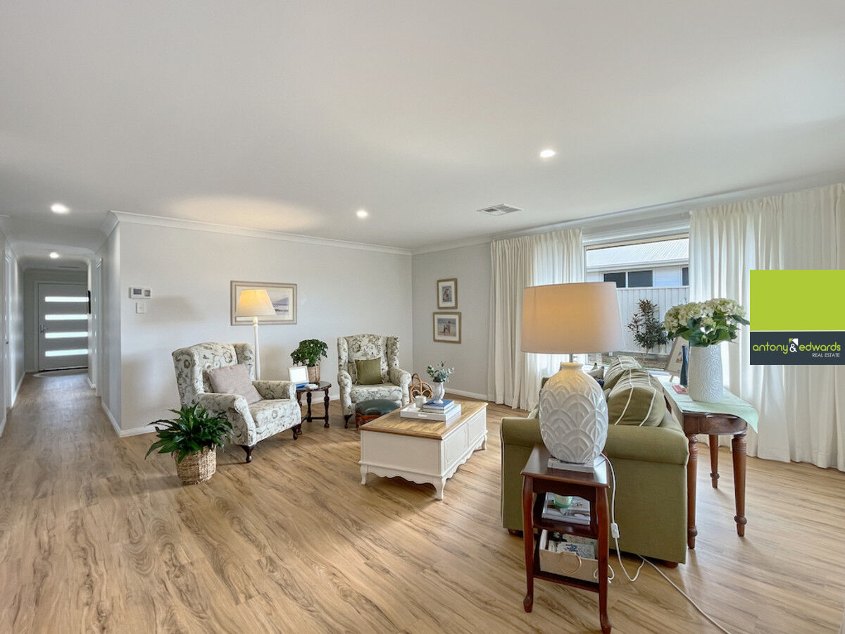 64 Quiberon Way, Goulburn NSW 2580, Goulburn - Thumbnail 2
