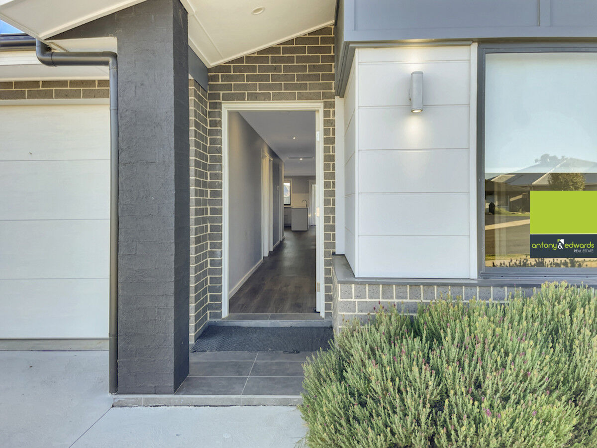 9A Hogg Place, Goulburn NSW 2580, Goulburn - Thumbnail 2