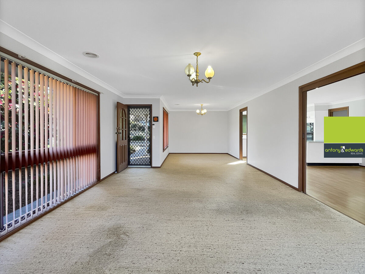 14 Greenaway Place, Goulburn NSW 2580, Goulburn - Thumbnail 2