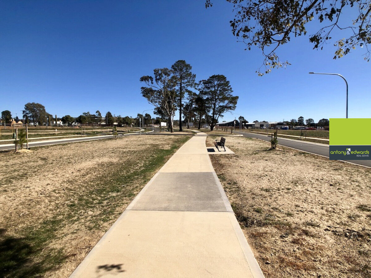 Lot 305 / 41 Madeleine Drive, Goulburn NSW 2580, Goulburn - Thumbnail 3