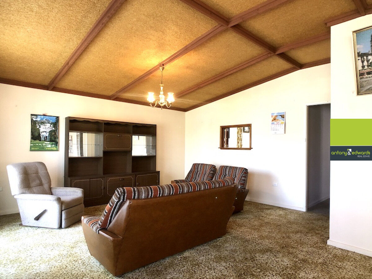 83 Bradley Street, Goulburn NSW 2580, Goulburn - Thumbnail 4
