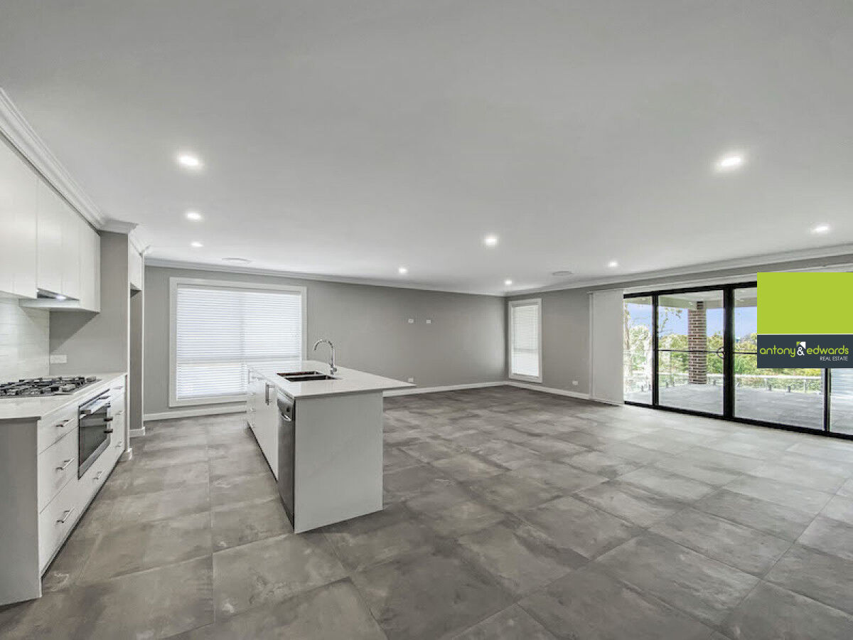 4 Anembo Close, Goulburn NSW 2580, Goulburn - Thumbnail 2