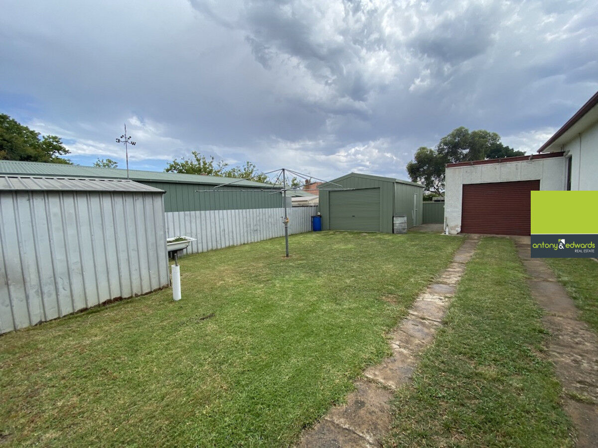 8 Kinghorne Street, Goulburn NSW 2580, Goulburn - Thumbnail 3