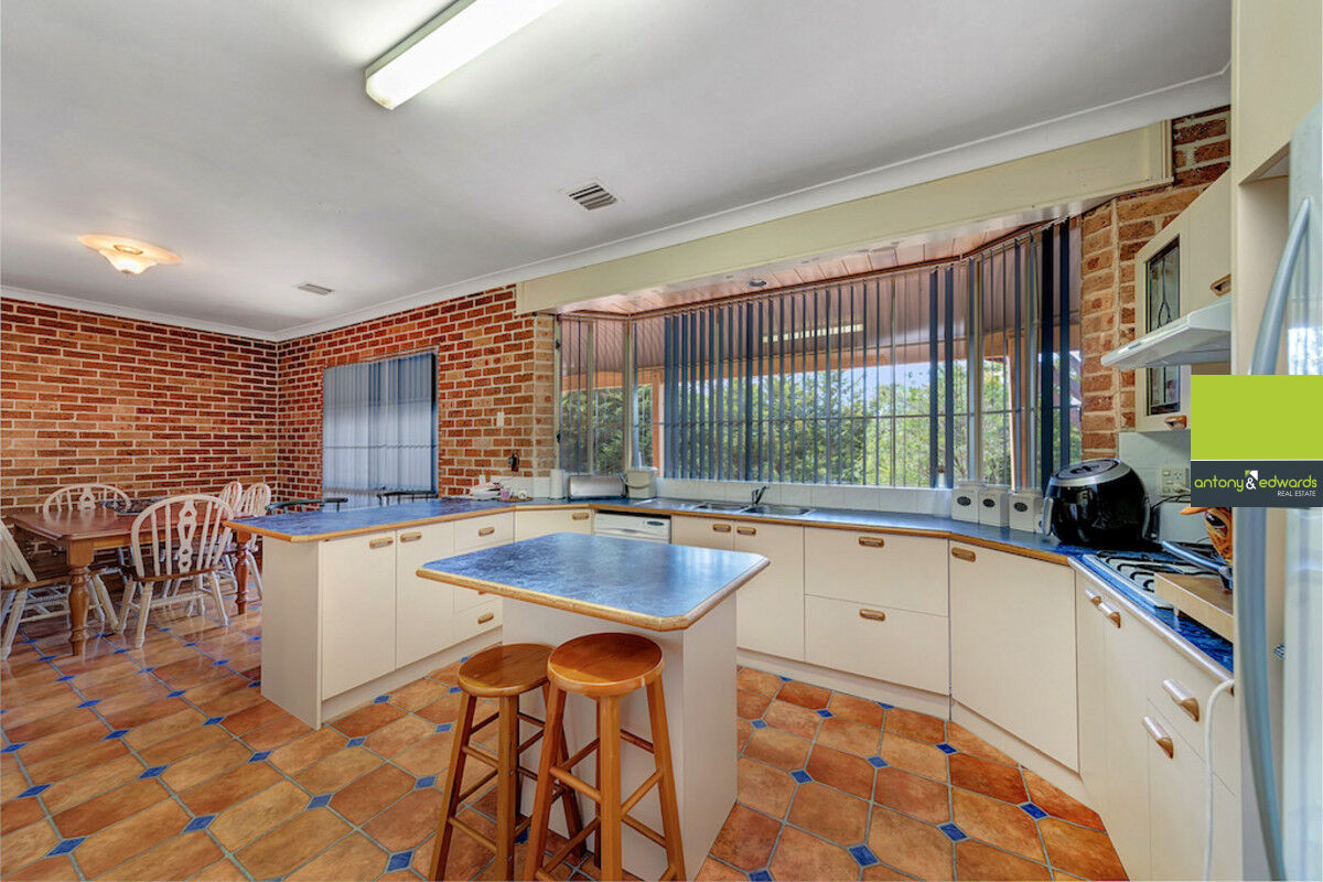 16 Slocombe Street, Goulburn NSW 2580, Goulburn - Thumbnail 4