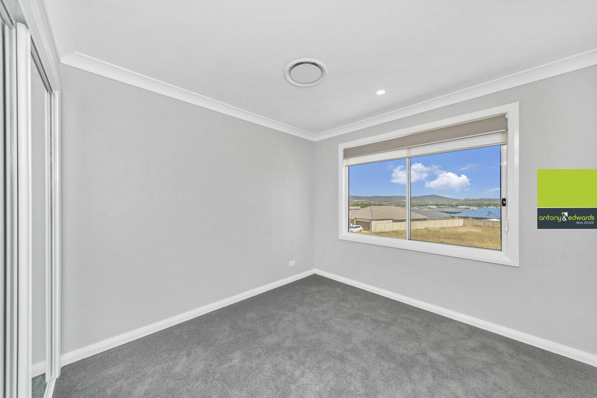 25 Swan Loop, GOULBURN NSW 2580, Goulburn - Thumbnail 6