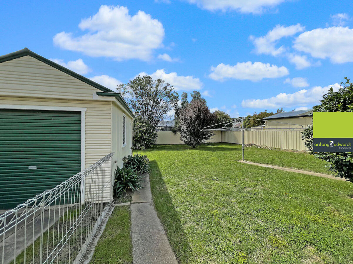19 Godfrey Street, Goulburn NSW 2580, Goulburn - Thumbnail 3