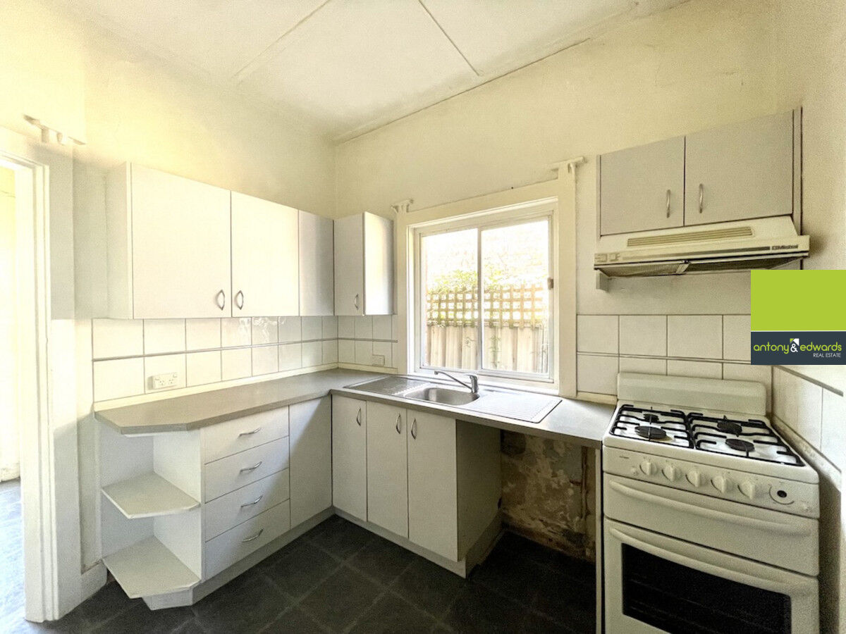 47 Cowper Street, GOULBURN NSW 2580, Goulburn - Thumbnail 2