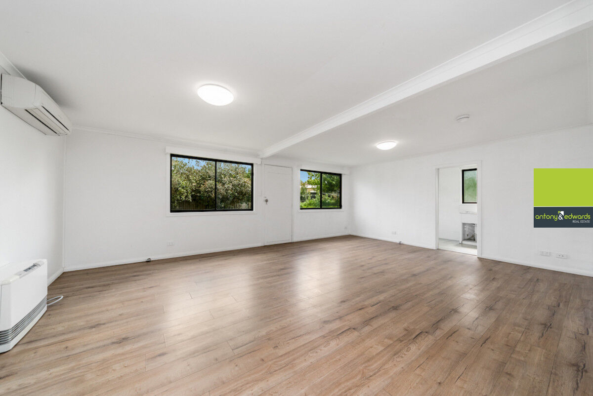 9 Lansdowne Place, Goulburn NSW 2580, Goulburn - Thumbnail 3