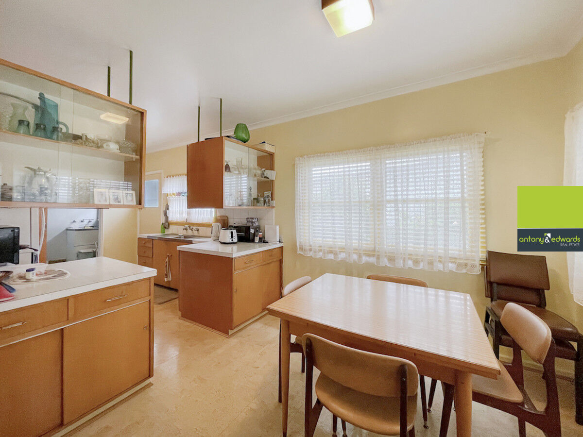 24 Gibson Street, Goulburn NSW 2580, Goulburn - Thumbnail 2