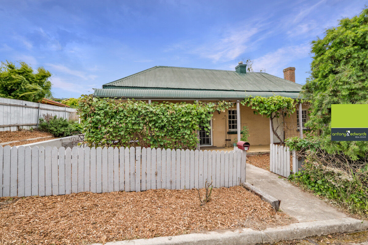 16 East Street, Goulburn NSW 2580, Goulburn - Thumbnail 2