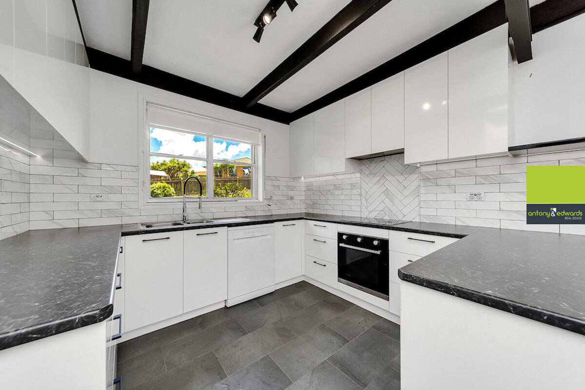 4 Glendare Crescent, Goulburn NSW 2580, Goulburn - Thumbnail 2