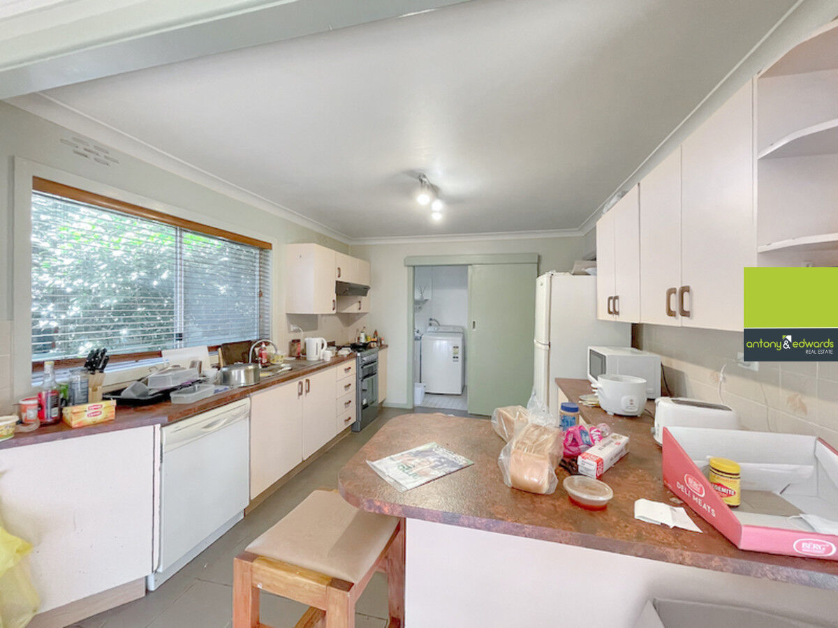 32 Garfield Avenue, Goulburn NSW 2580, Goulburn - Thumbnail 4