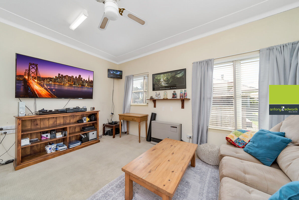 8 Wheatley Avenue, Goulburn NSW 2580, Goulburn - Thumbnail 4