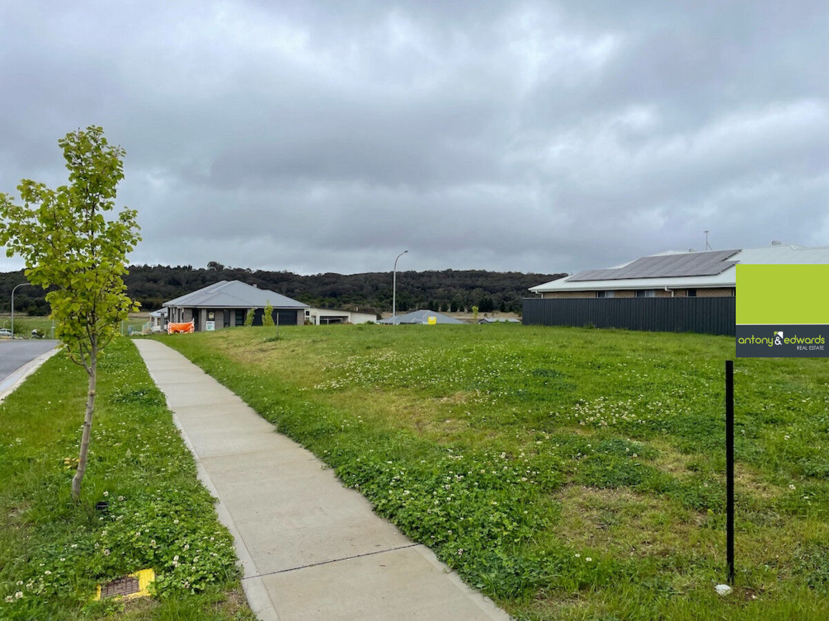 2 Liguori Place, Goulburn NSW 2580, Goulburn - Thumbnail 2