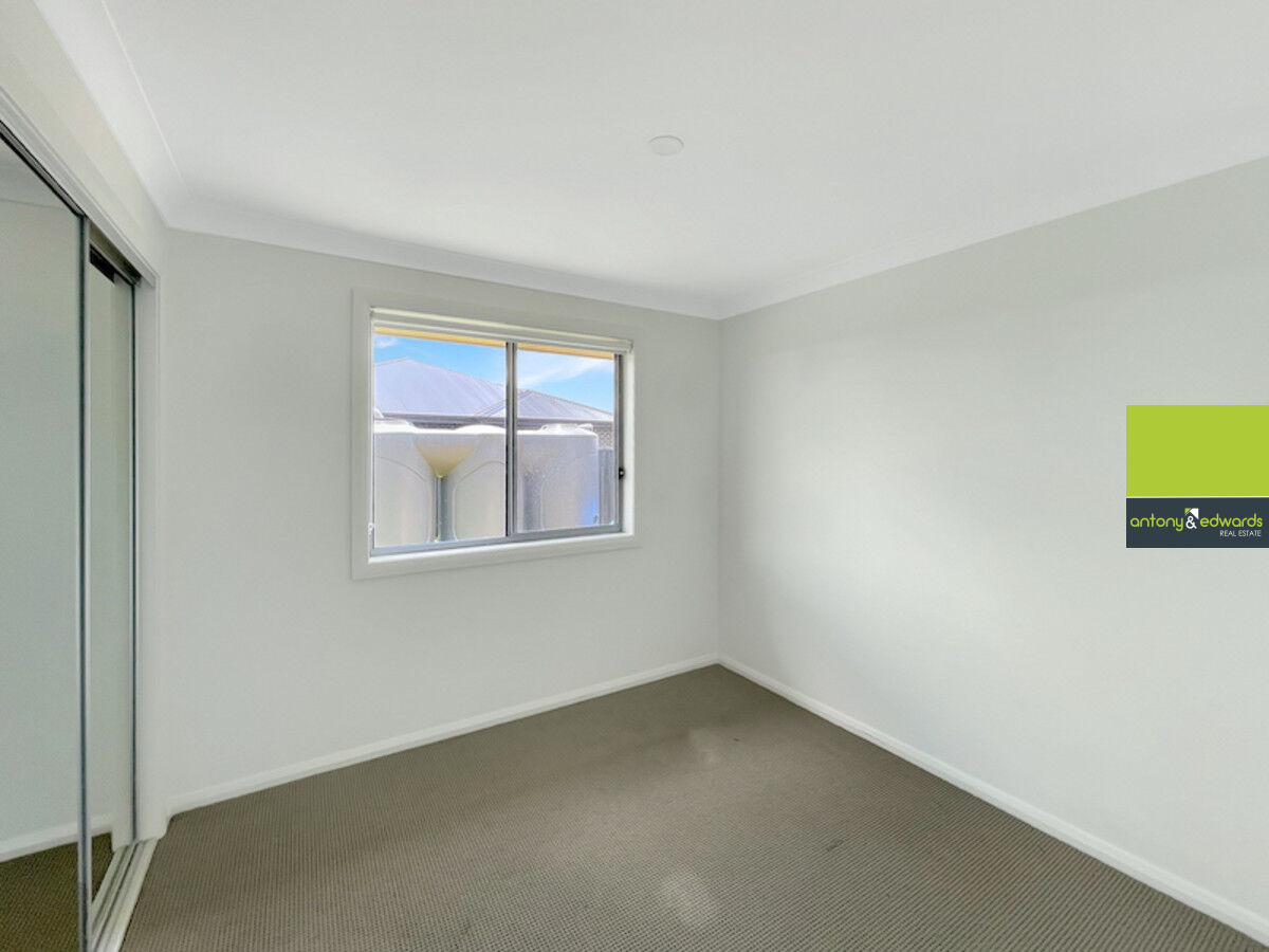 8 Madeleine Drive, GOULBURN NSW 2580, Goulburn - Thumbnail 6