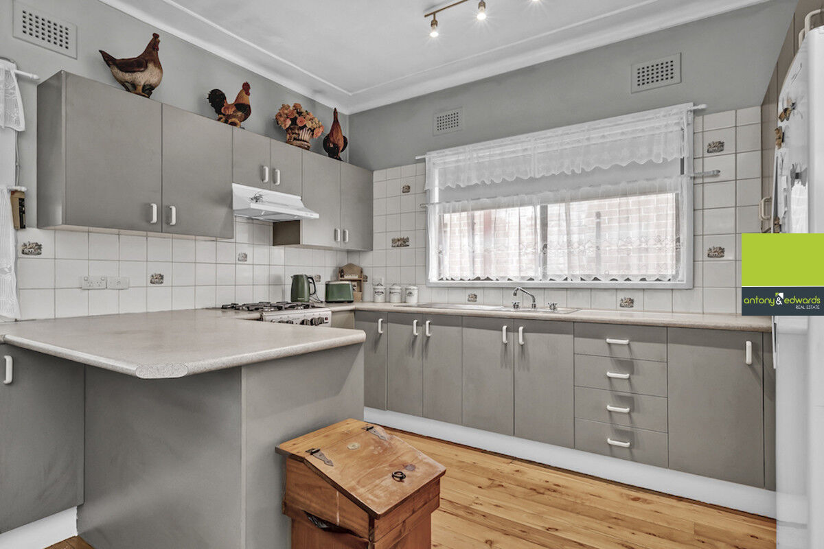 39 Park Street, GOULBURN NSW 2580, Goulburn - Thumbnail 2