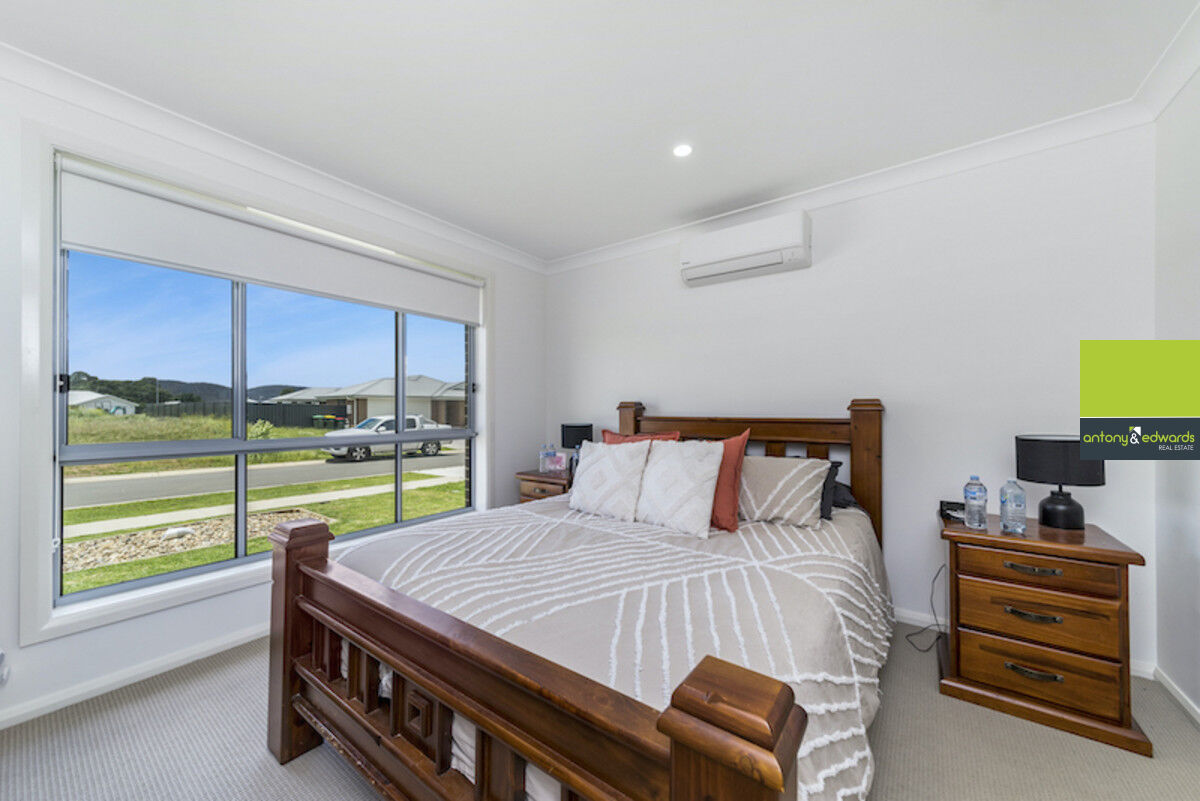 7 Madeleine Drive, GOULBURN NSW 2580, Goulburn - Thumbnail 7